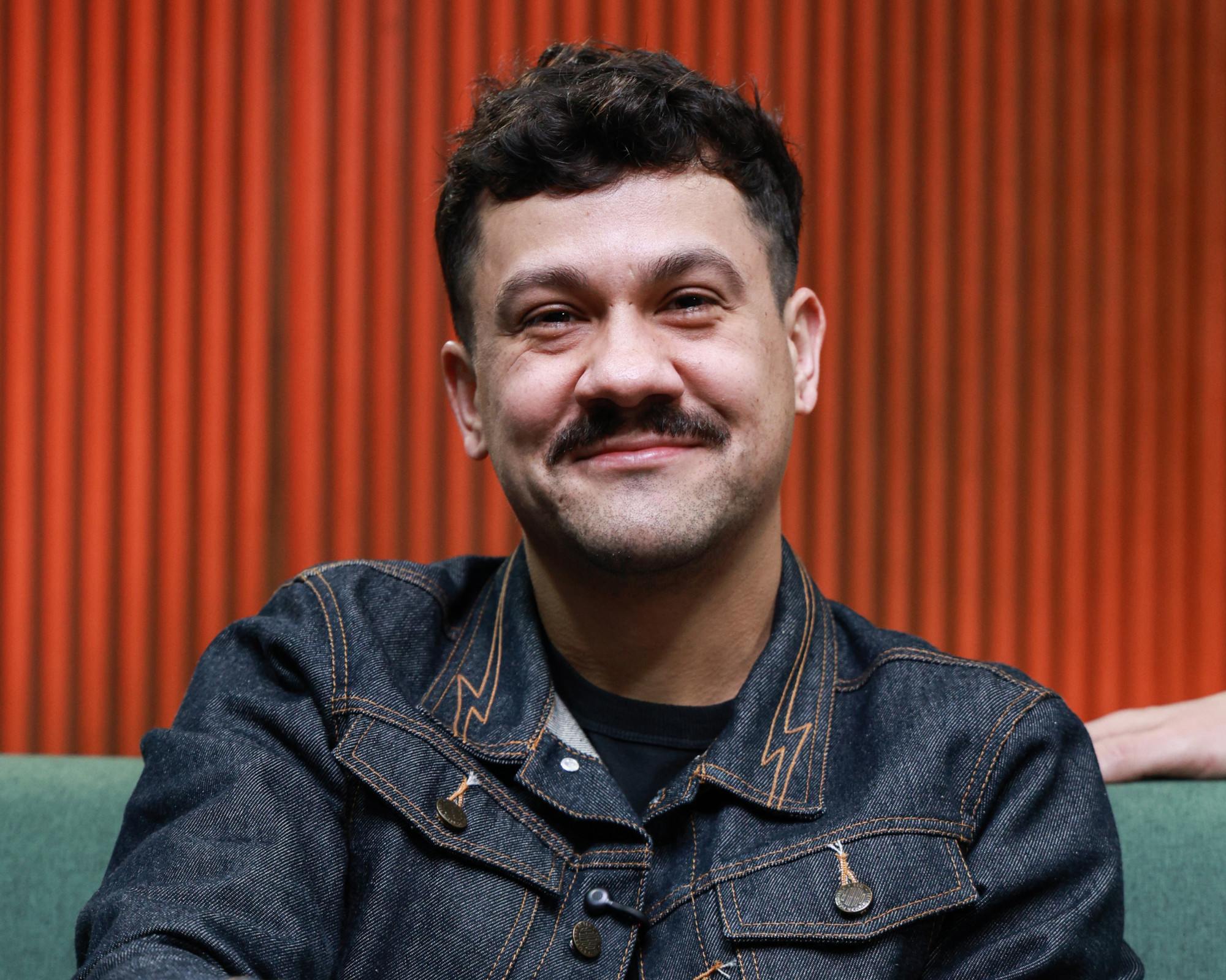Matheus Dreher est&aacute; &agrave; frente da Dreher, marca de roupas em jeans com foco na durabilidade | Artur Koch/JC