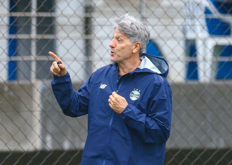 Grêmio treinará em dois turnos para enfrentar o Remo