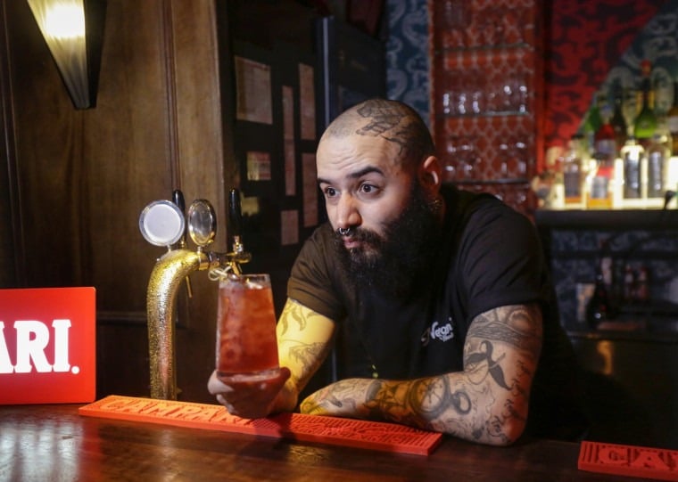 Kelvin Capra teve seu drink 