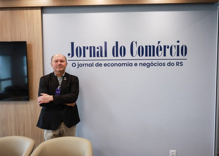 João Gilberto Serrat, diretor de Relações institucionais da Rede Farmácias Associadas, diz que a meta é ampliar atuação chegando a marca de 2,3 mil lojas em 2027 