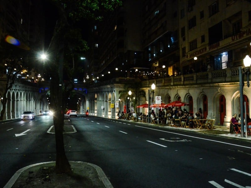 Ap&oacute;s reforma, Viaduto passou a ser ocupado por diversos neg&oacute;cios <br />Foto: Fernanda Bigio Davoglio/ Especial/JC