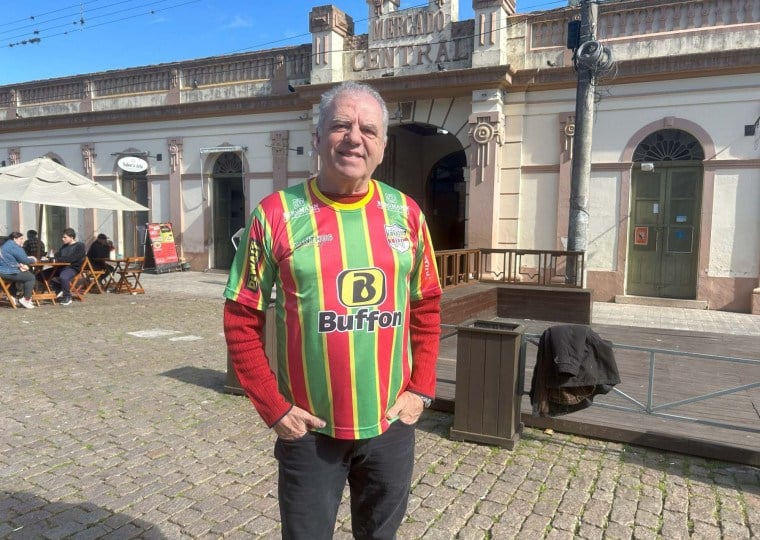 Carlinhos Nogueira chegou a atuar como diretor do cluben o início do século XXI; hoje, como torcedor, ainda acompanha o time