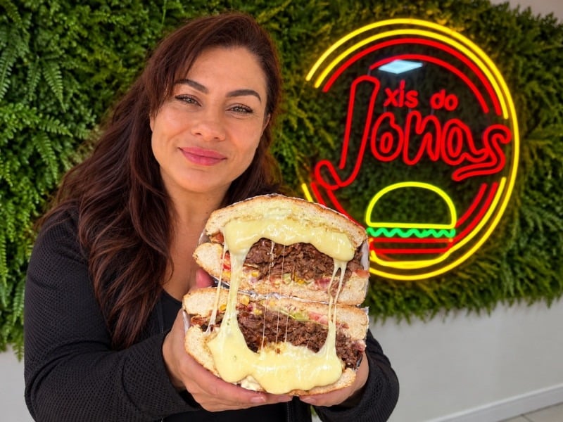 Caroline Hidaca &eacute; o nome &agrave; frente do Xis do Jonas<br />Foto: Xis do Jonas/Divulga&ccedil;&atilde;o/JC