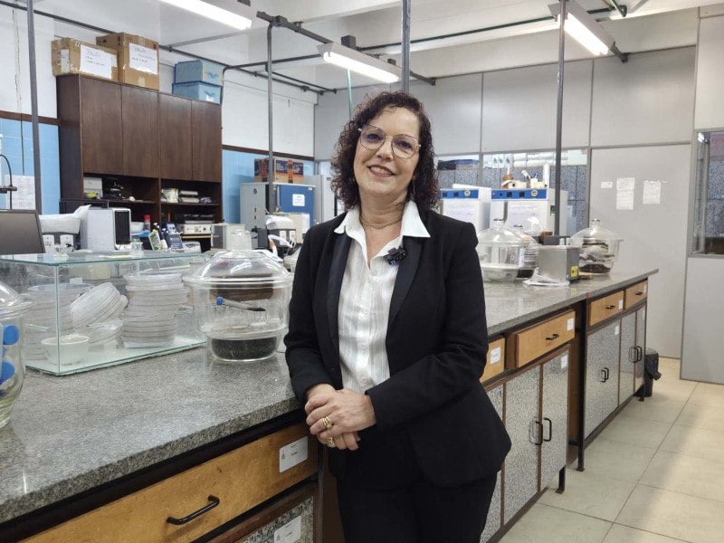 Simone Hickmann Fl&ocirc;res, professora do Instituto de Ci&ecirc;ncia e Tecnologia de Alimentos da Ufrgs, acredita que jogar comida no lixo &eacute; jogar fora tamb&eacute;m tudo o que foi gasto para produzi-la<br />Foto: Gustavo Marchant/Divulga&ccedil;&atilde;o/JC