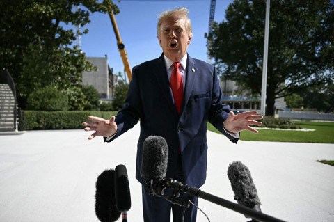 'Grande vitória', diz Trump sobre vantagem de Flávio Bolsonaro no 1º turno das eleições