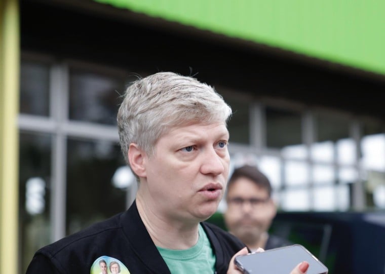 Candidato ao Senado conversou com o JC na saída de um café da manhã no comitê de Luciano Zucco (PL)