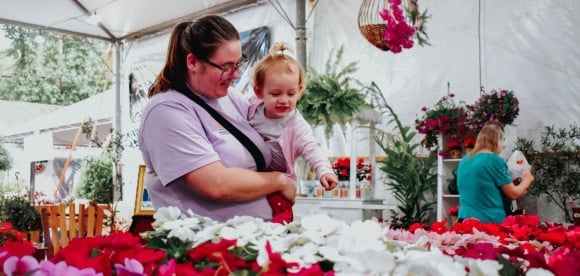 O evento re&uacute;ne flores, plantas e produtos locais em um dos principais atrativos tur&iacute;sticos do Vale Germ&acirc;nico e da Rota Rom&acirc;ntica | prefeitura de Ivoti/Divulga&ccedil;&atilde;o/Cidades