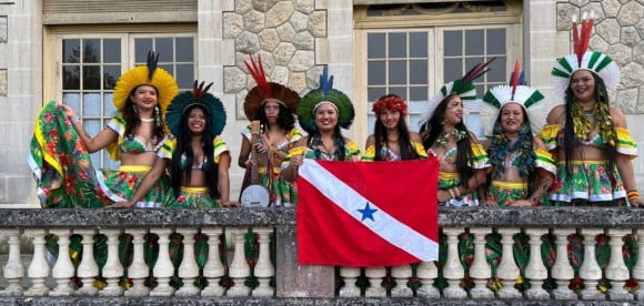Suraras dos Tapaj&oacute;s s&atilde;o o primeiro grupo de carimb&oacute; formado por mulheres ind&iacute;genas do Brasil | Suraras do Tapaj&oacute;s/Divulga&ccedil;&atilde;o/Cidades