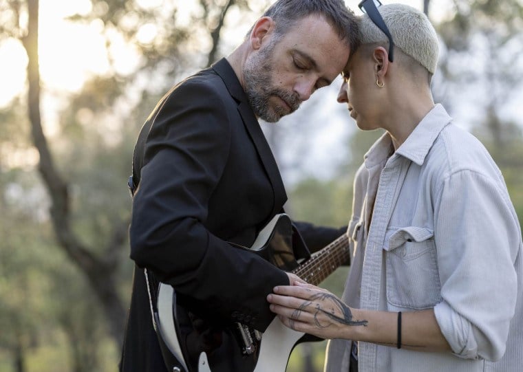 Duo espanhol reúne jazz, música eletrônica e improvisação em apresentação de temas autorais