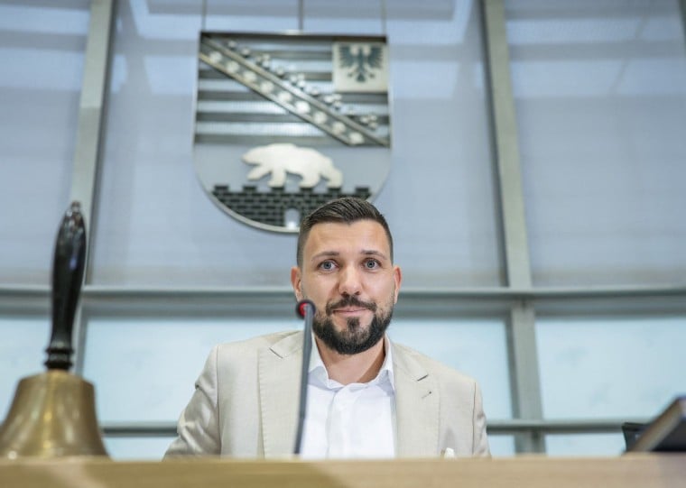 Rausch recebeu 48 votos, mais do que os 44 da soma da AfD (39)