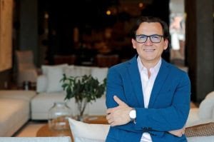 Rodrigo Barbeti é CEO e sócio-fundador do Grupo BLB
