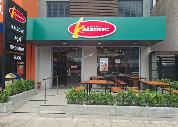 Minuto Varejo - Mini Kalzone - lancheria loja - Capão da Canoa - calzones - lanches - praia - litoral norte 