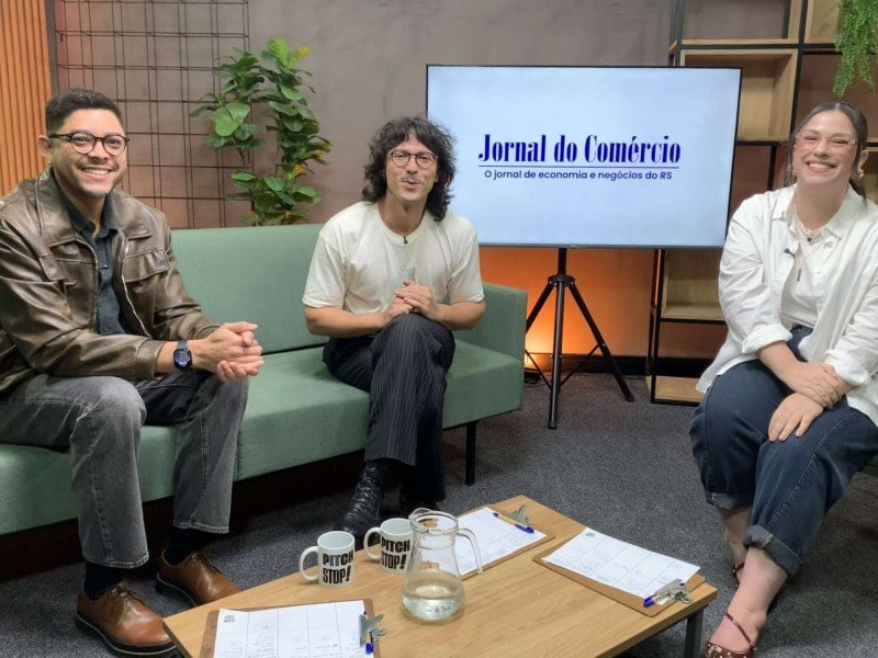 Clau Ferreira,propriet&aacute;rio da UaiWhy, &Aacute;lvaro Porepp, da Casa de Pelotas, foram os convidados do quarto epis&oacute;dio<br />Foto: SARAH OLIVEIRA/ESPECIAL/JC