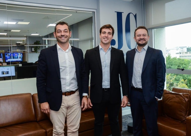 Giovanni Tumelero, Luciano Fernandes e Willian Machado, sócios-diretores da Fernandes Machado