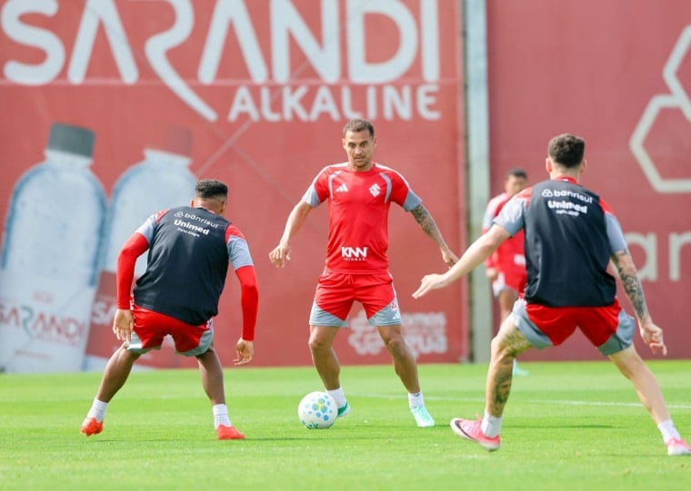 Com o camisa 10 em campo, Colorado tem apenas 26,6% de eficácia