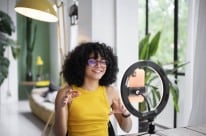 Hoje, os empreendedores precisam atuar como criadores de conteúdo de seus negócios