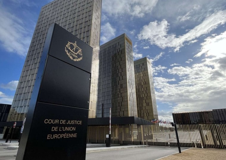 O caso C-1083/26 foi encaminhado pelo Tribunal de Avellino à Corte de Justiça da União Europeia e trata de questões relacionadas à cidadania da União Europeia