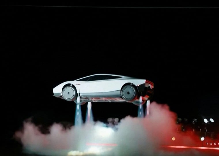 Bilionário afirmou que a produção do carro voador deve começar em 2028