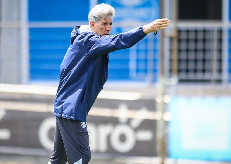 Tricolor enfrentou Sindicato dos Atletas, em preparação para o duelo
