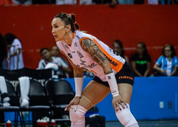 Nesta semana, Tifanny conquistou o Campeonato Paulista com o Osasco, única competição que teve liberação para jogar