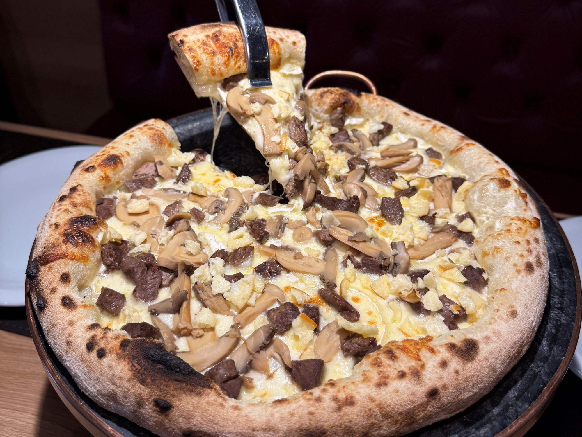 Atualmente, o delivery e o atendimento presencial representam, cada um, aproximadamente metade do movimento da pizzaria | Nonno Eug&ecirc;nio/Divulga&ccedil;&atilde;o/JC