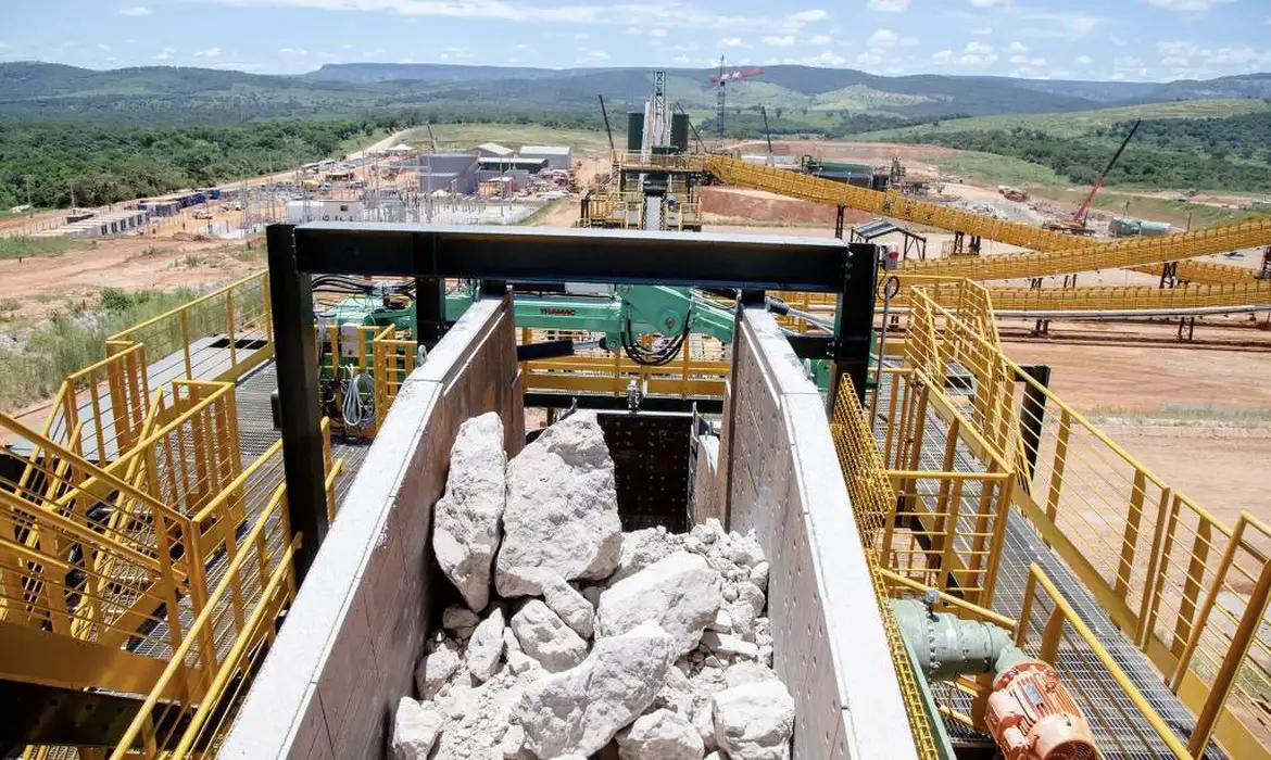 Crescimento de 8,6% em rela&ccedil;&atilde;o a 2023, refor&ccedil;ando a relev&acirc;ncia econ&ocirc;mica do setor