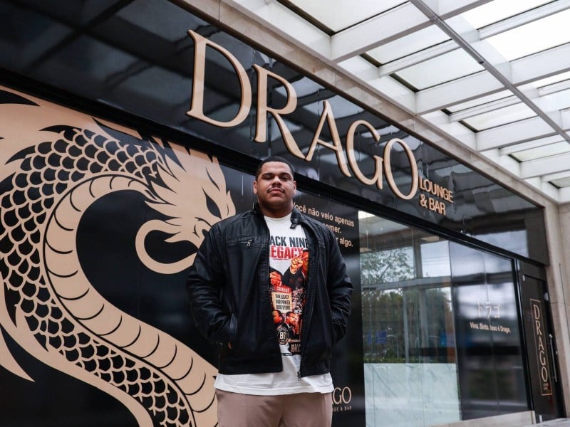 Lucas Drago &eacute; o nome &agrave; frente do Drago Sushi<br />Foto: Artur Koch/JC