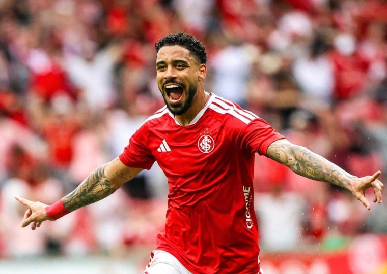 Gols do time gaúcho foram marcados por Matheus Bahia, Juninho e Bernabei
