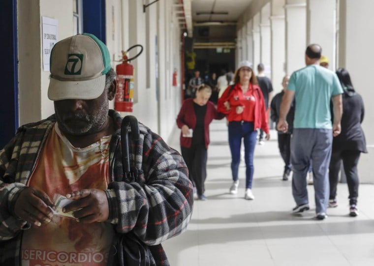 Historicamente, a abstenção costuma ser maior no segundo turno do que no primeiro