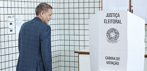 Segundo o Kassio Nunes Marques, houve 138 ocorrências de crime eleitoral neste domingo (25)