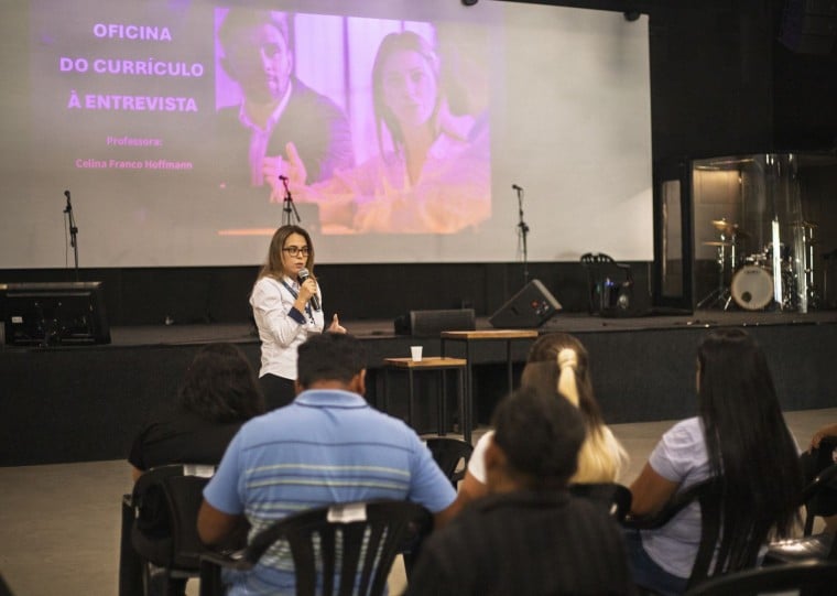 Parceria é feita com o Sest Senat, que organiza oficinas voltadas à qualificação