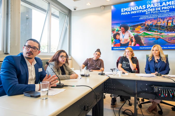Reunião foi proposta após o início da tramitação de um projeto que propõe revogar as emendas impositivas