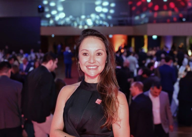 Tatiane Tiemi, CEO da GPTW Brasil, destaca a importância de uma gestão focada nos colaboradores