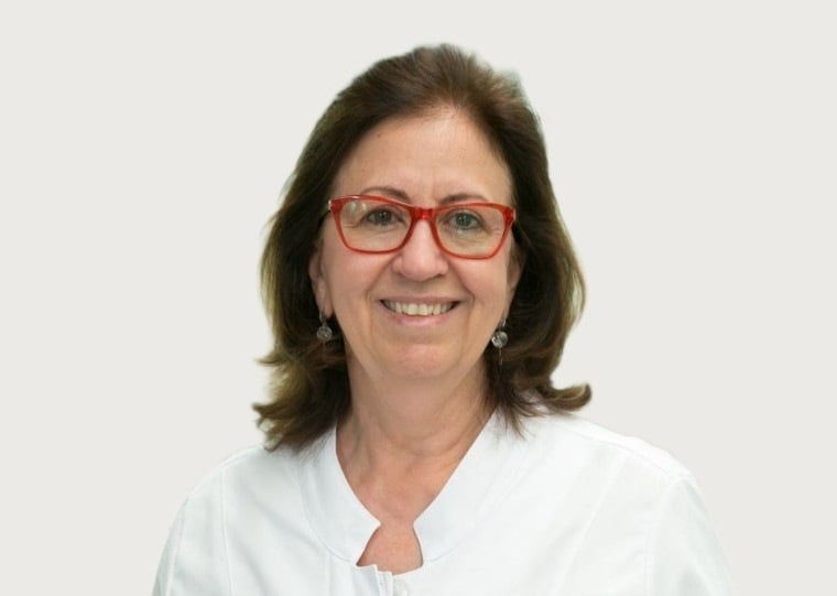 Sirlei Costa, cirurgiã plástica e mastologista 

