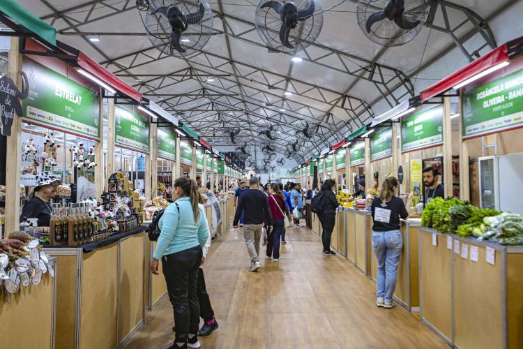 Agrifam terá 104 empreendimentos da agricultura familiar, de 9 a 14 de novembro, no Largo Jornalista Glênio Peres
