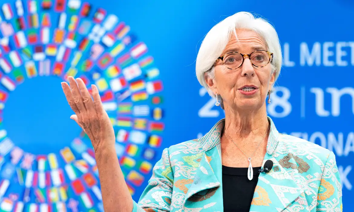 Christine Lagarde renuncia à presidência do Banco Central Europeu Lagarde e deixará o cargo em 7 de fevereiro