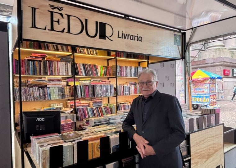 Paulo Ledur, que j&aacute; foi patrono da Feira do Livro, &eacute; homenageado com opera&ccedil;&atilde;o de varejo
