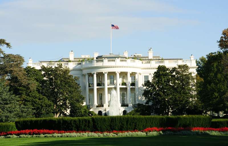 Representante do comércio americano diz que tarifas dos EUA são "justificáveis", mas retaliações são "sem justificativa"