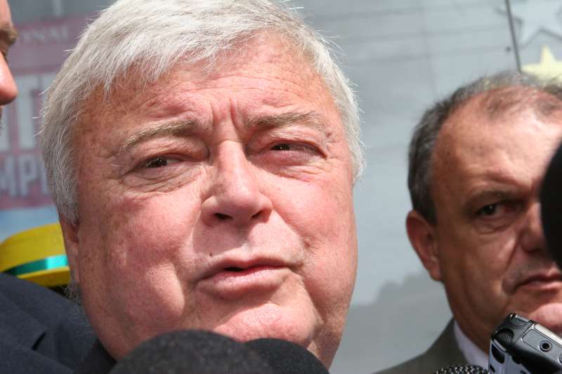 Ex-presidente da CBF, Ricardo Teixeira teria levado US$ 5 milhões em propina