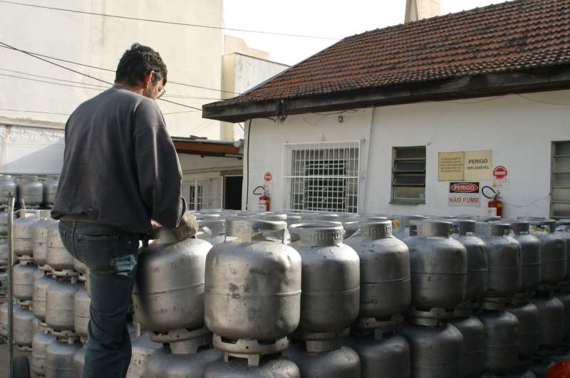 Abastecimento de gás de cozinha foi mais impactado no Interior do que em Porto Alegre