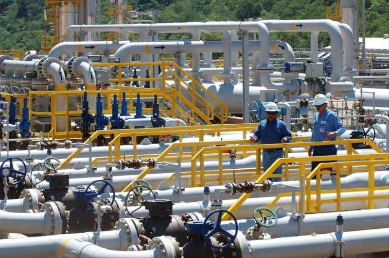 Petroleira estatal argentina assinou contrato com bolivianos