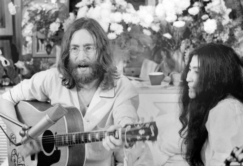 John Lennon continua sendo um dos mais poderosos símbolos culturais de nosso tempo