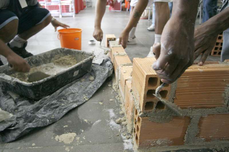 Alta nas obras de infraestrutura e de construção civil anima os players de mercado