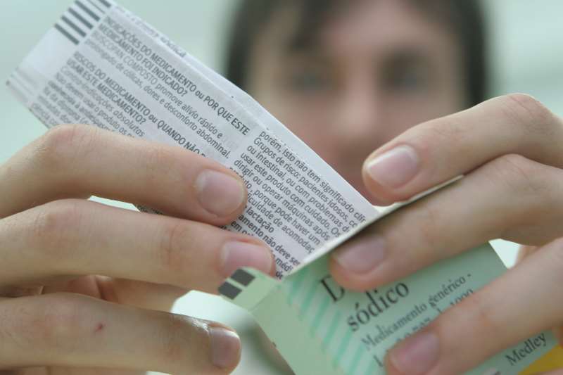 Bula digital não exclui a obrigação da versão impressa, que vem junto ao medicamento, na embalagem