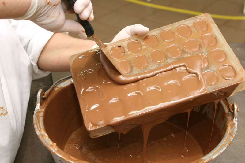 Para obter o rótulo, uma das exigências é produzir o chocolate com pelo menos 35% de cacau