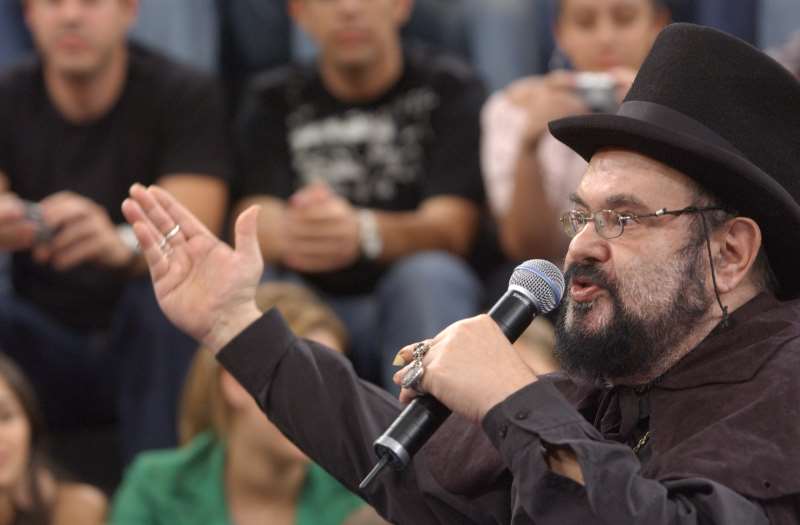 O apelido de Zé do Caixão veio do seu personagem mais famoso