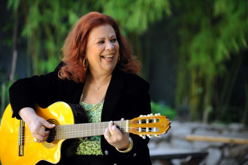 Artista ficou conhecida carinhosamente como a 'madrinha do samba'