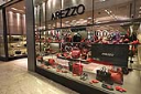 CADERNO DIA DO COMÉRCIO 2014. NA FOTO A LOJA AREZZO, LOCALIZADA NO MOINHOS SHOPPING