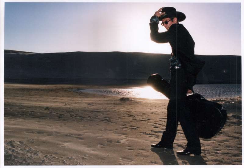 Depois de ter biografia publicada, artista ainda será tema de documentário dirigido por Fabrício Costa e Tamires Kopp