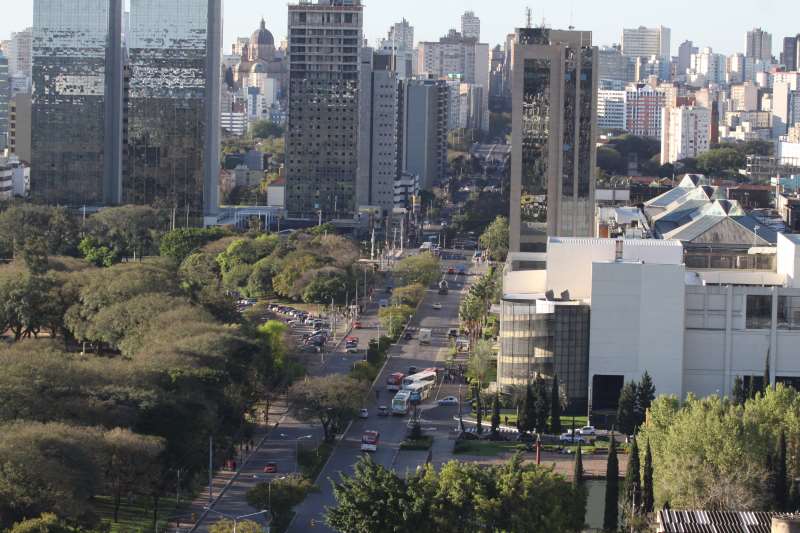 Limite de altura dos edifícios é flexibilizado e libera obras em mais de 20 bairros da Capital